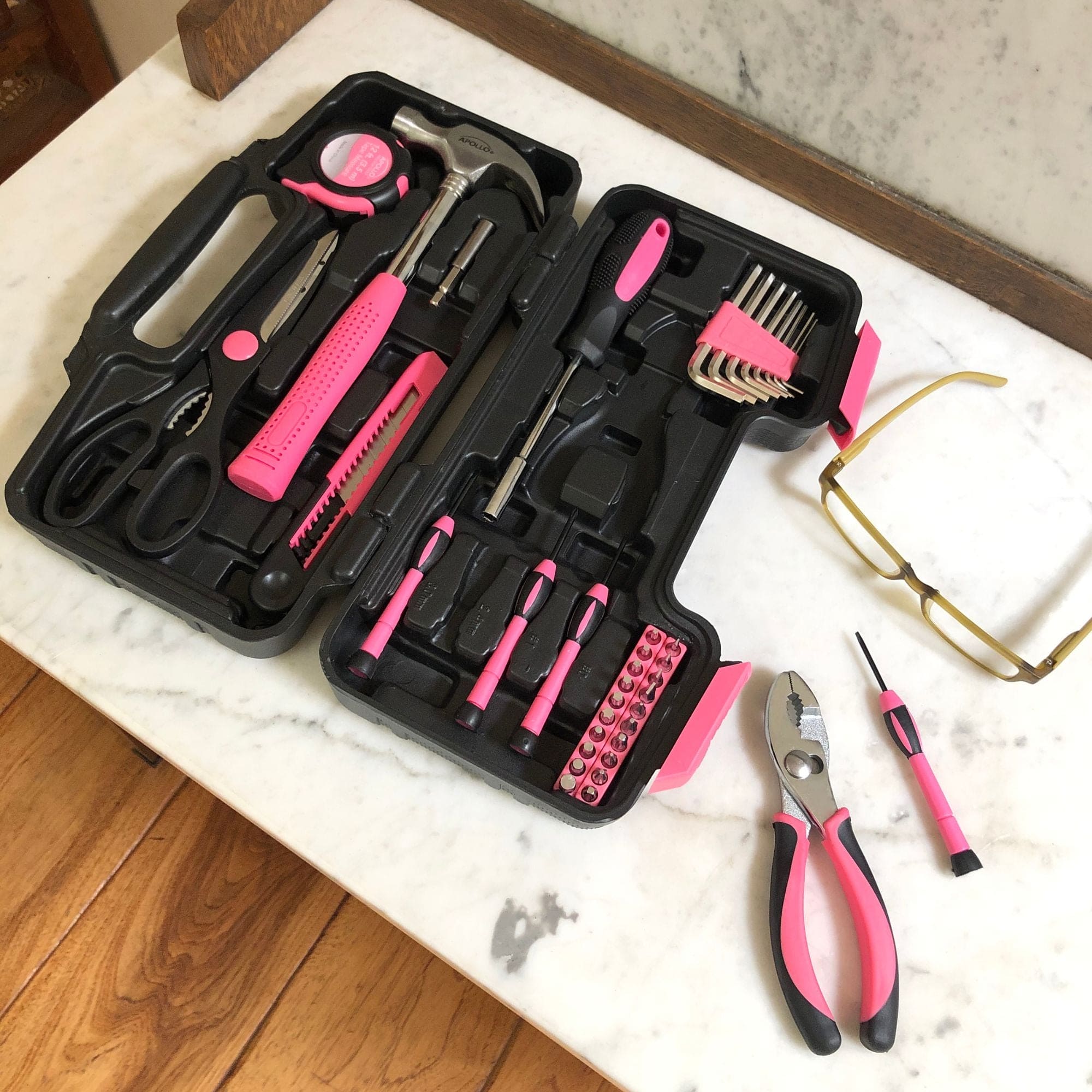 39 Piece General Tool Set Pink - DT9706P - Image 3