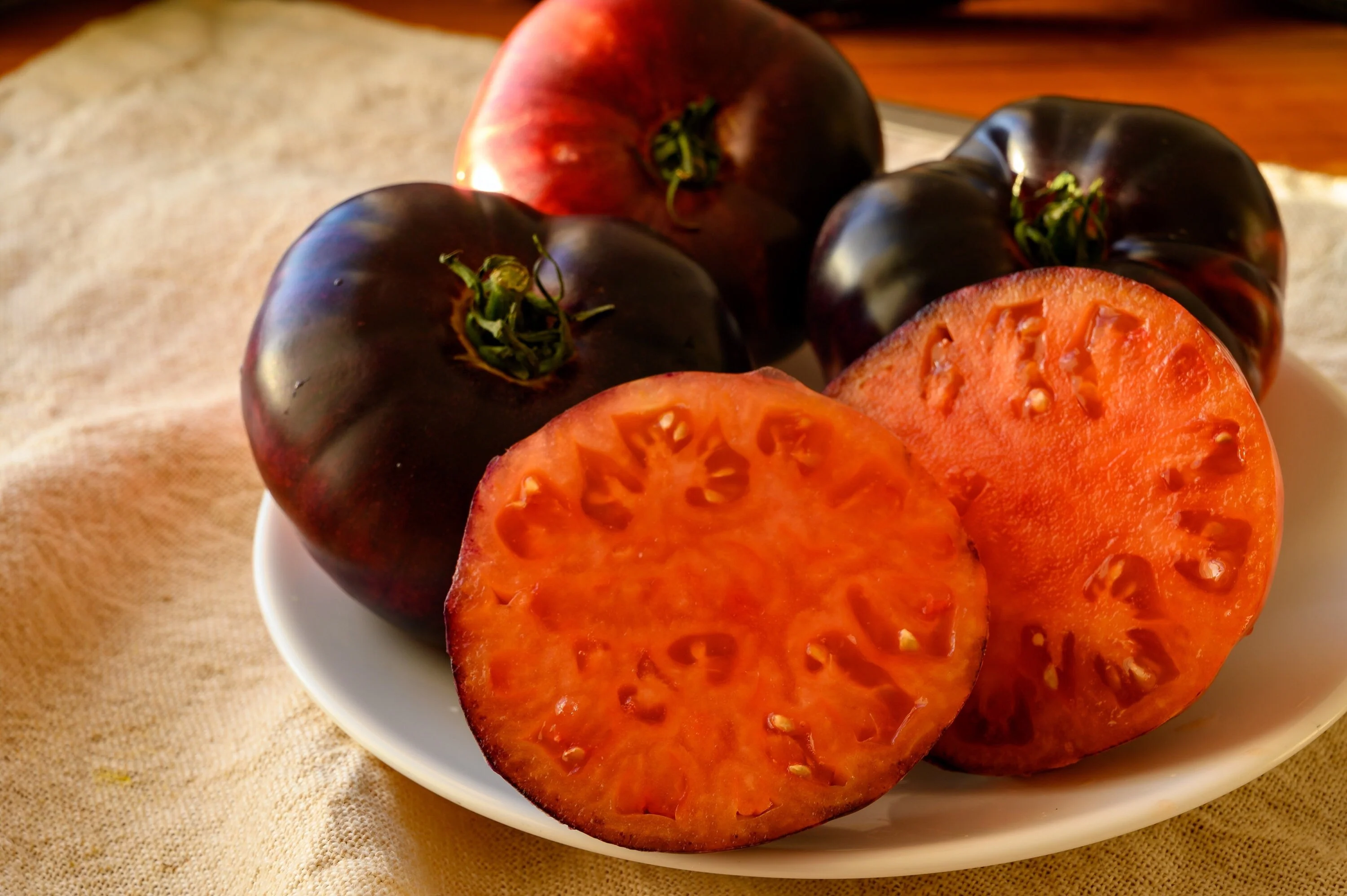 40 PURPLE CALABASH TOMATO Solanum Lycopersicum Indeterminate Heirloom Beefsteak Fruit Vegetable Seeds - Image 5