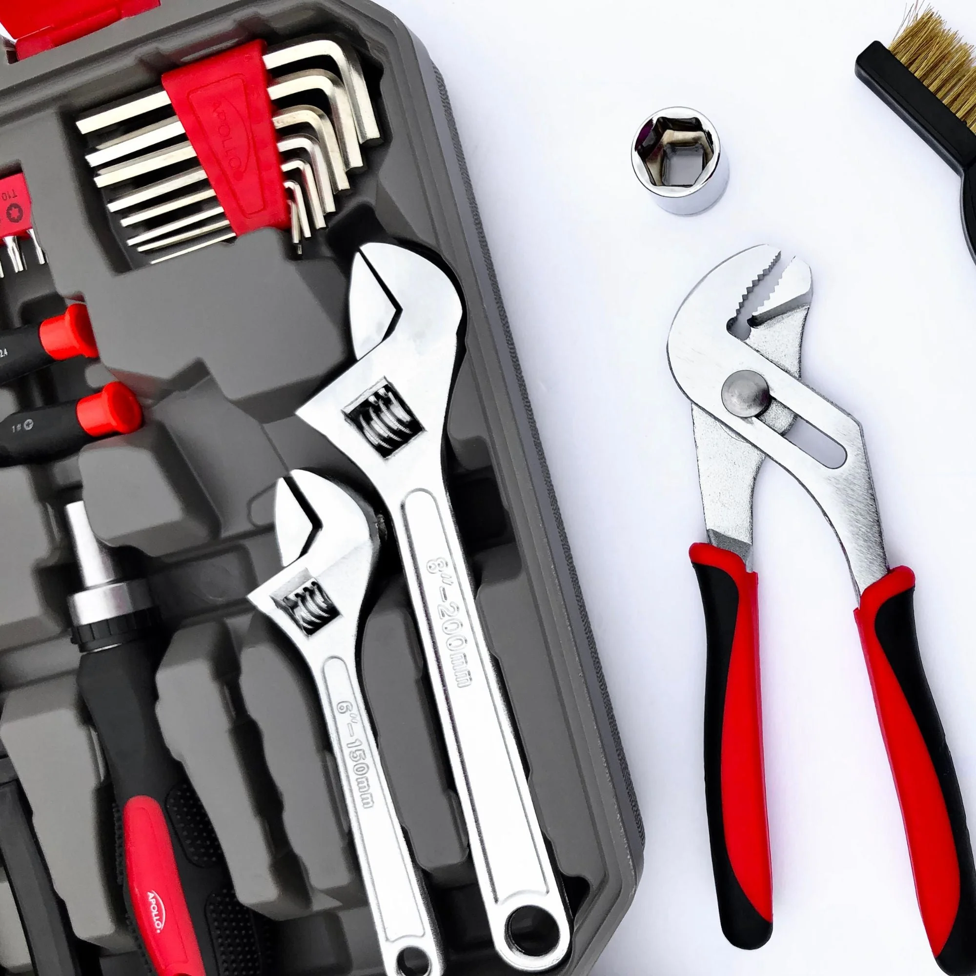95 Piece Mechanics Tool Set in Metric and SAE for Small Engine, Mechanical and General Repairs – DT1242 - Image 15