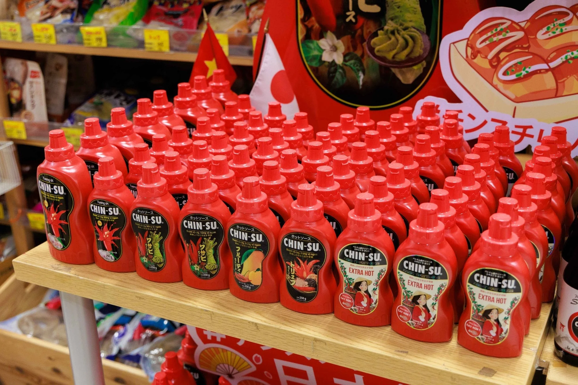 Chinsu Vietnamese Hot Sauce, Sweet Sriracha Chili Sauce, Extra Hot 8.82 Oz - Image 3