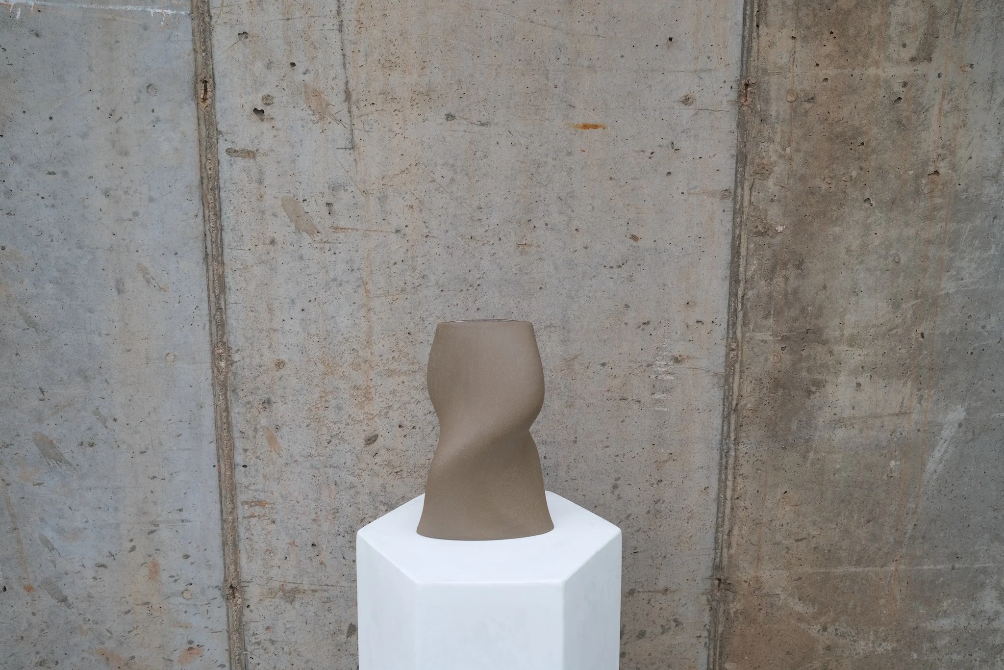 Twisted Torso Vase - Image 2